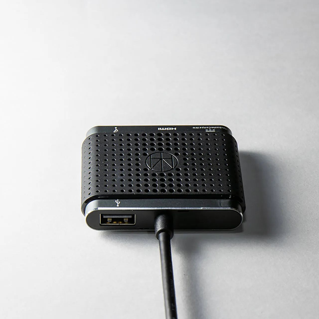 4 in 1 Type-C hub, HDMI, USB-C- HOMI HUB﹒C
