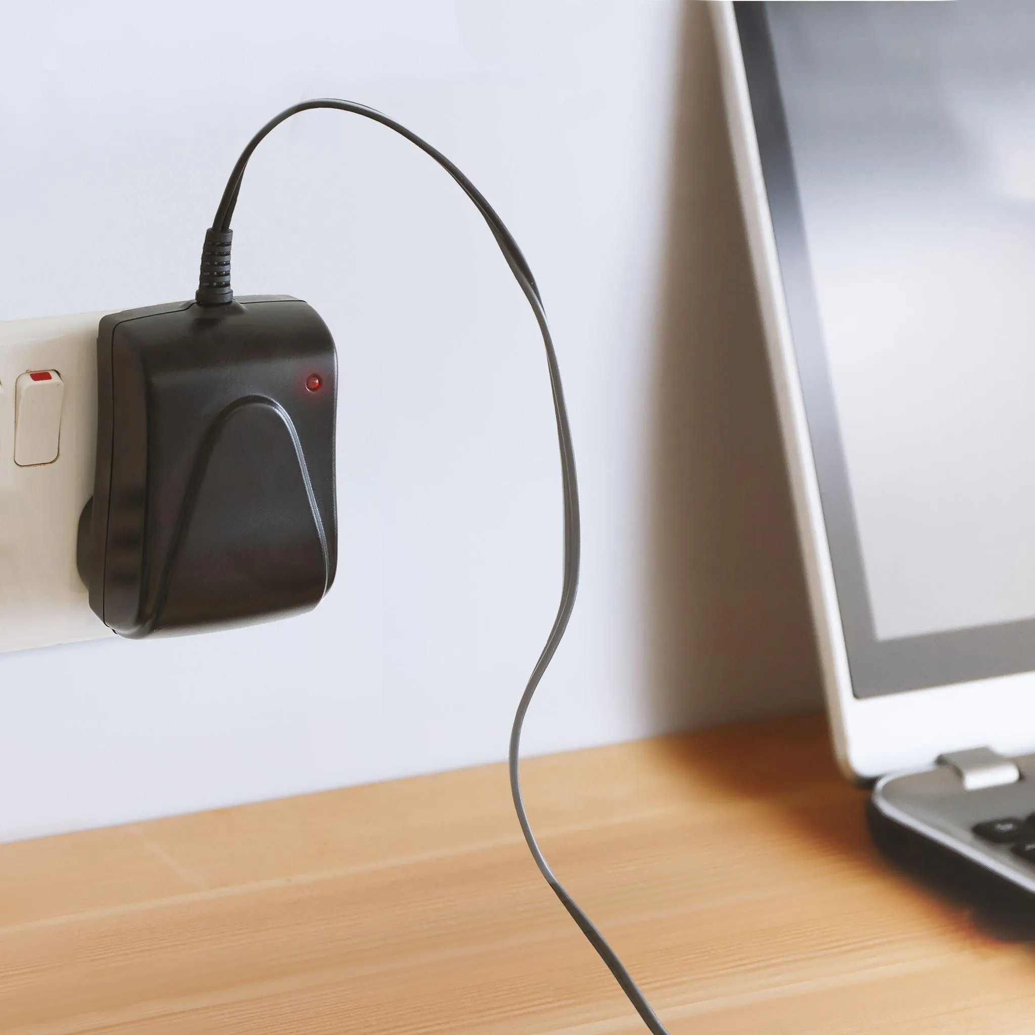 AC/DC Power Supply Multi Adaptor With USB - 1500mA