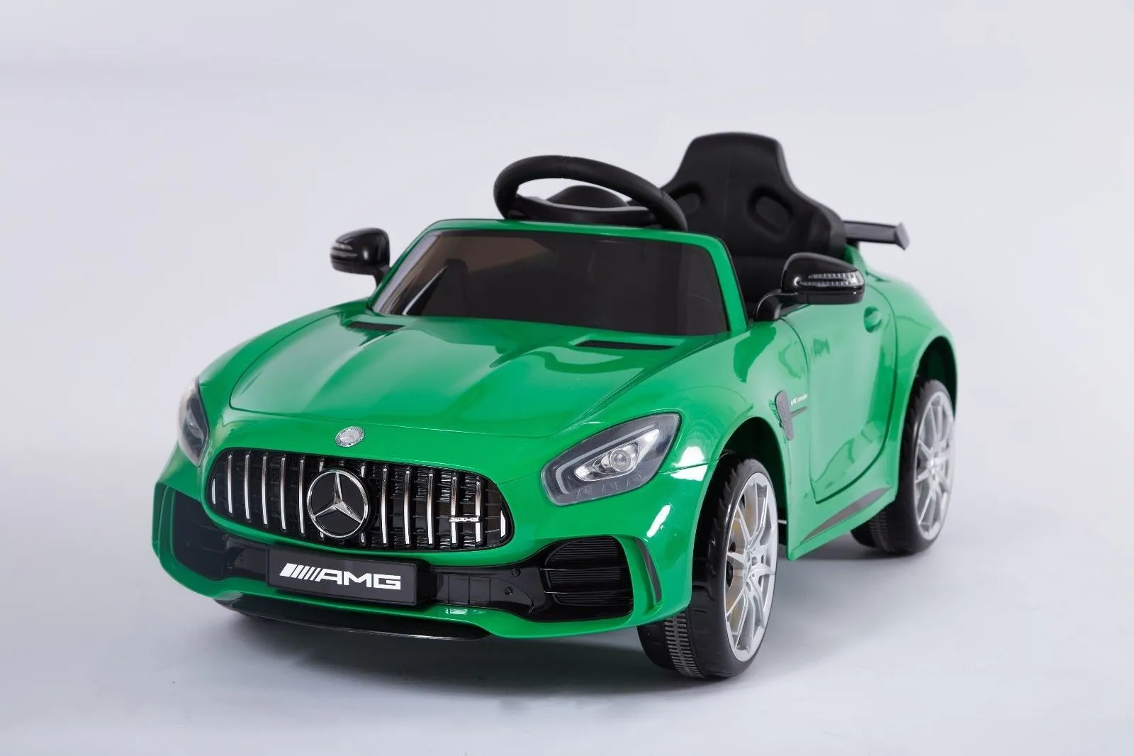 Mercedes Benz AMG GT R