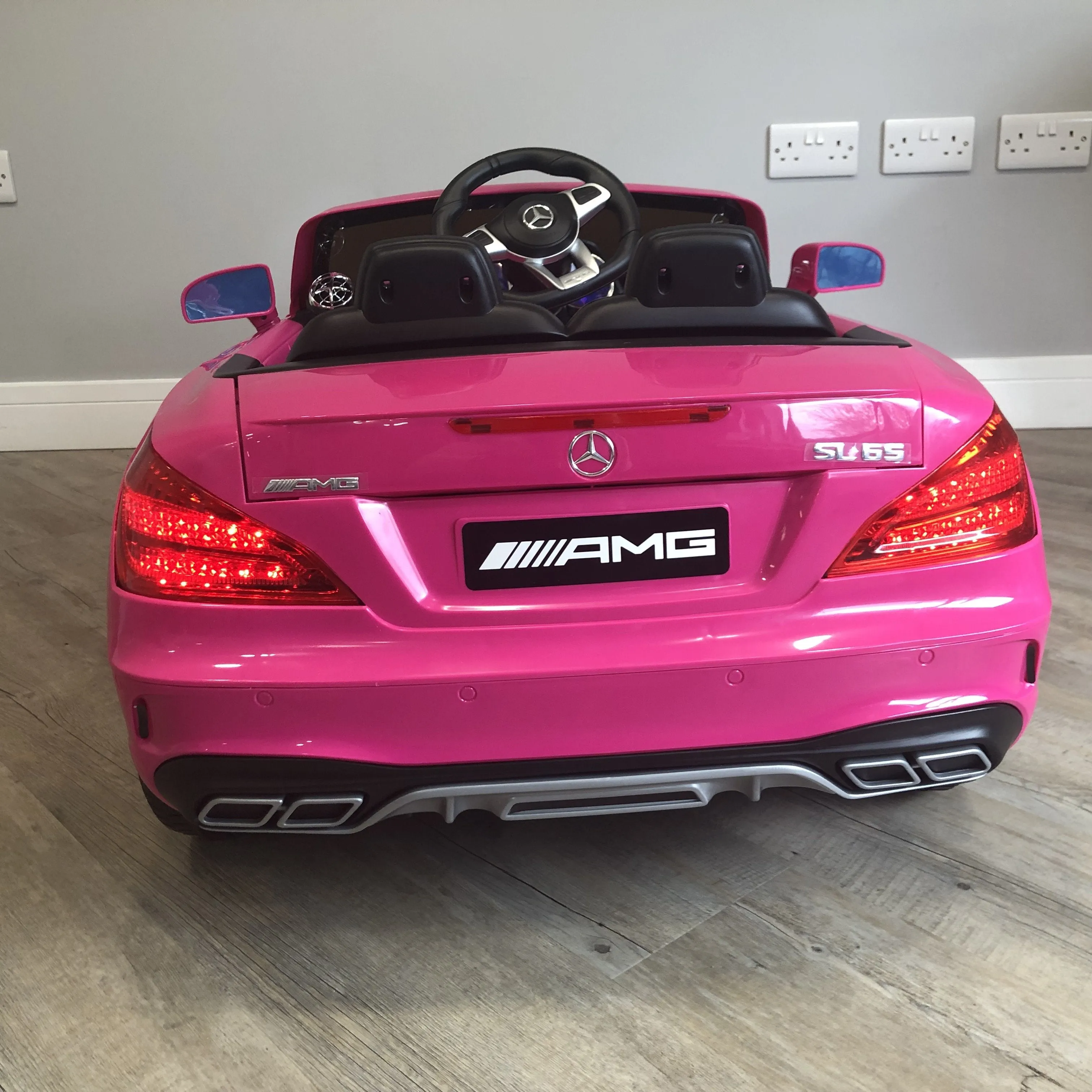 Mercedes Benz SL65 AMG