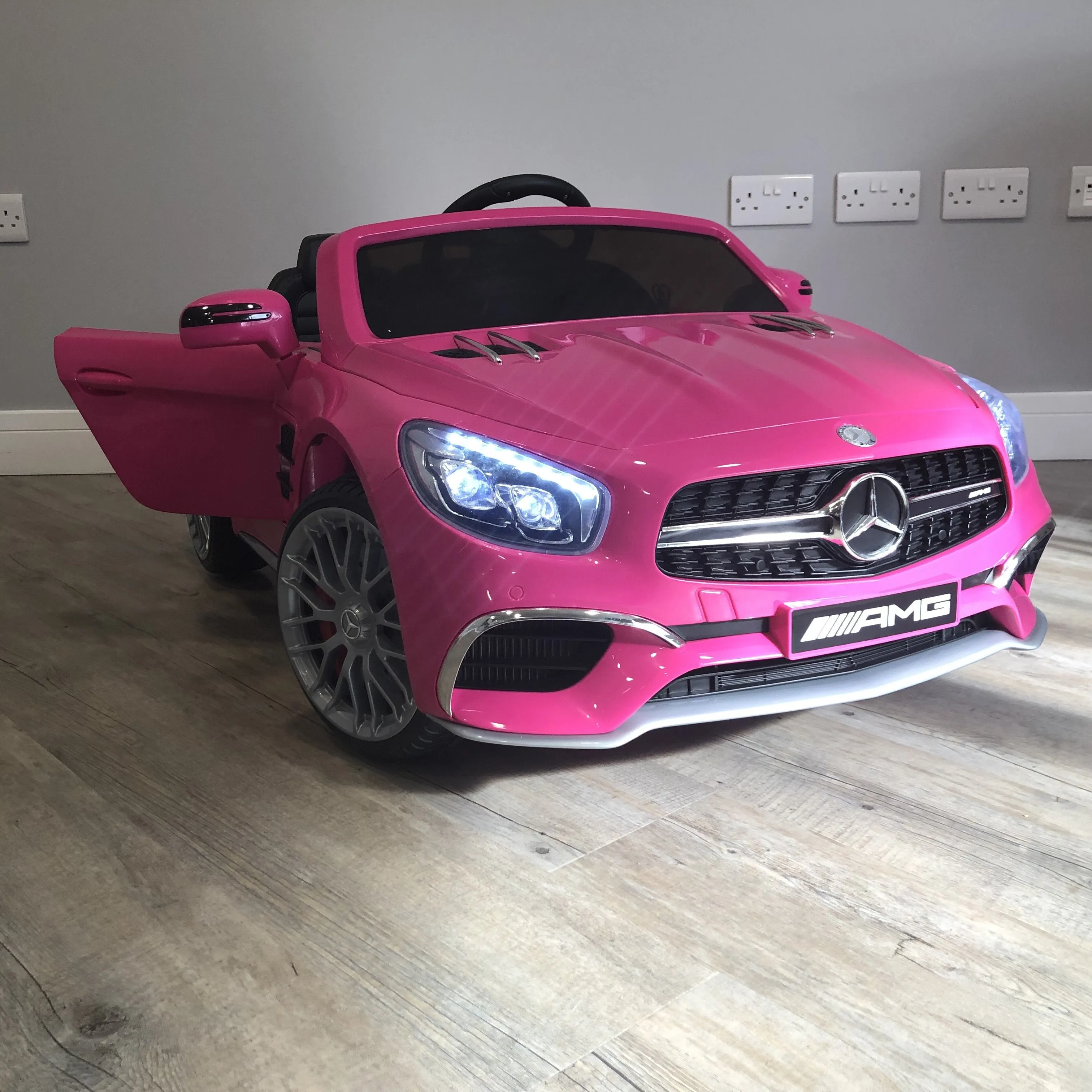 Mercedes Benz SL65 AMG