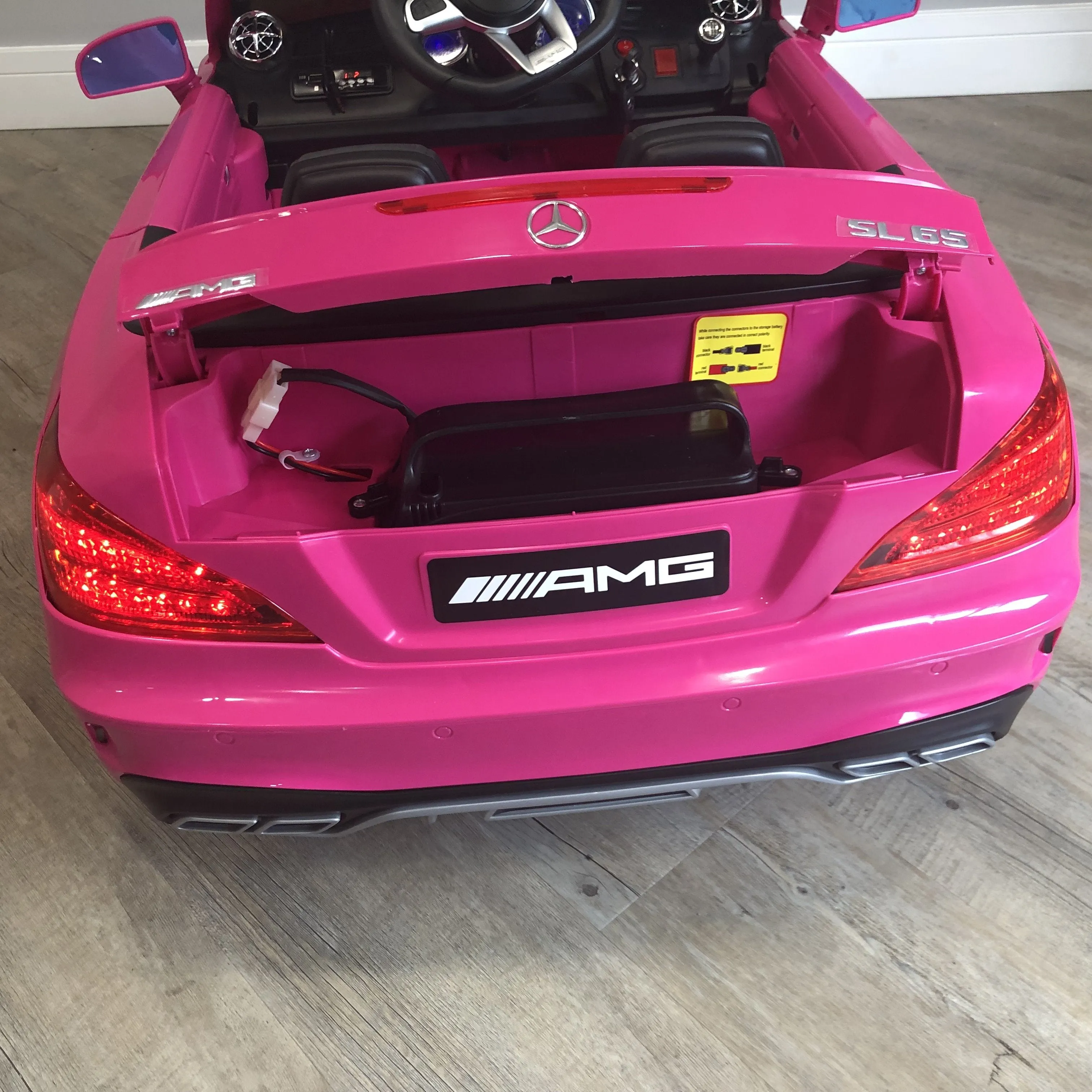 Mercedes Benz SL65 AMG