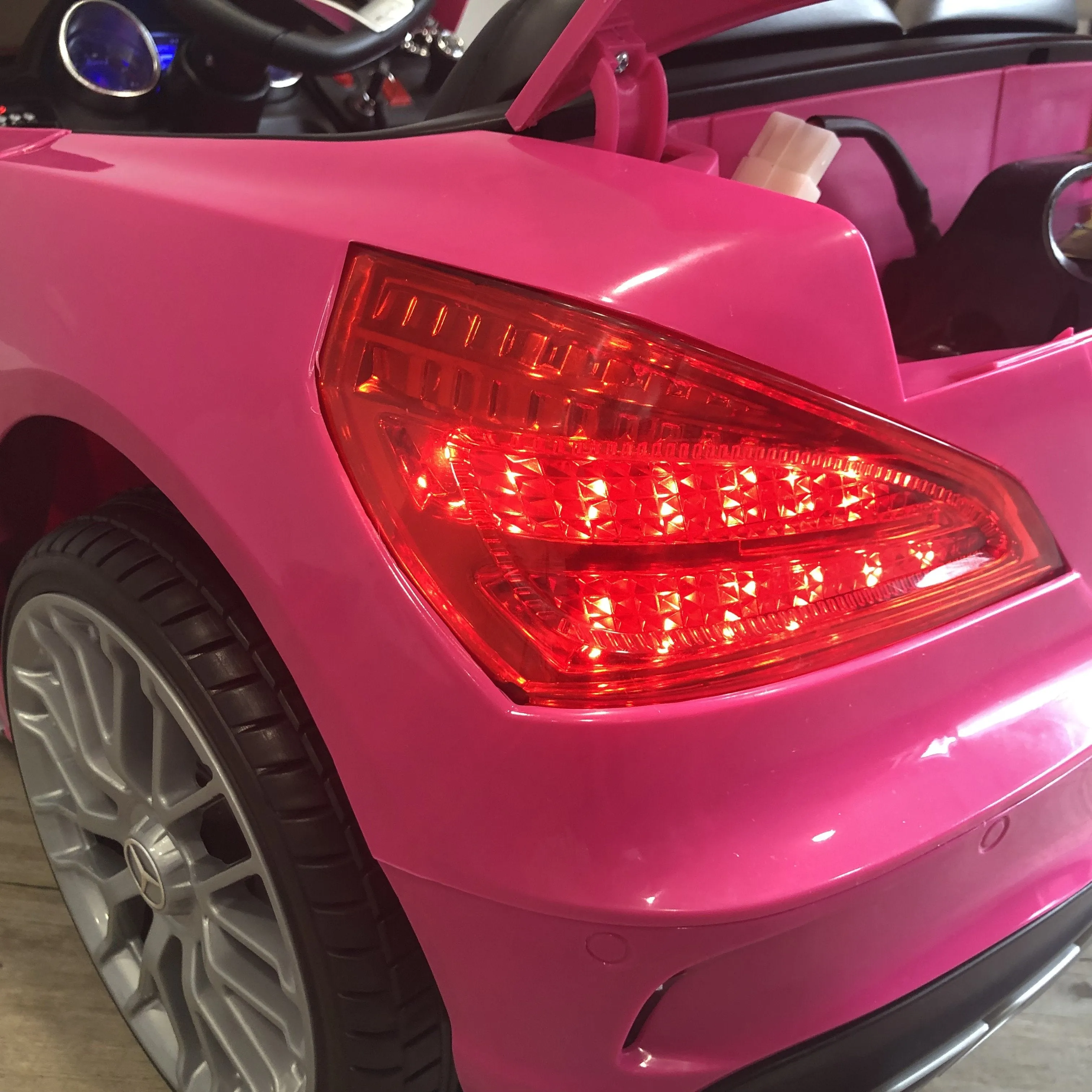 Mercedes Benz SL65 AMG