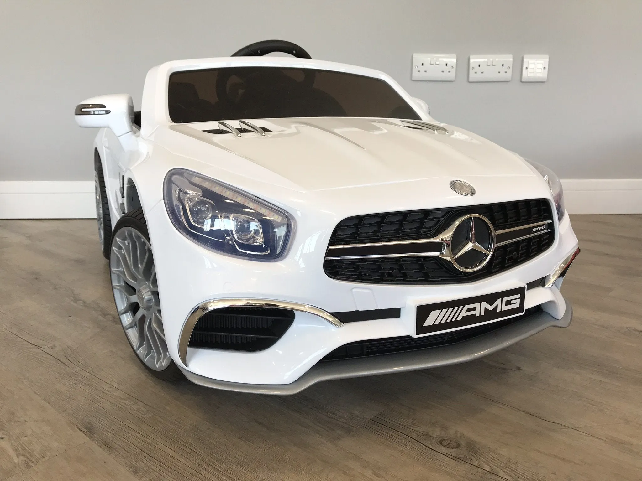 Mercedes Benz SL65 AMG