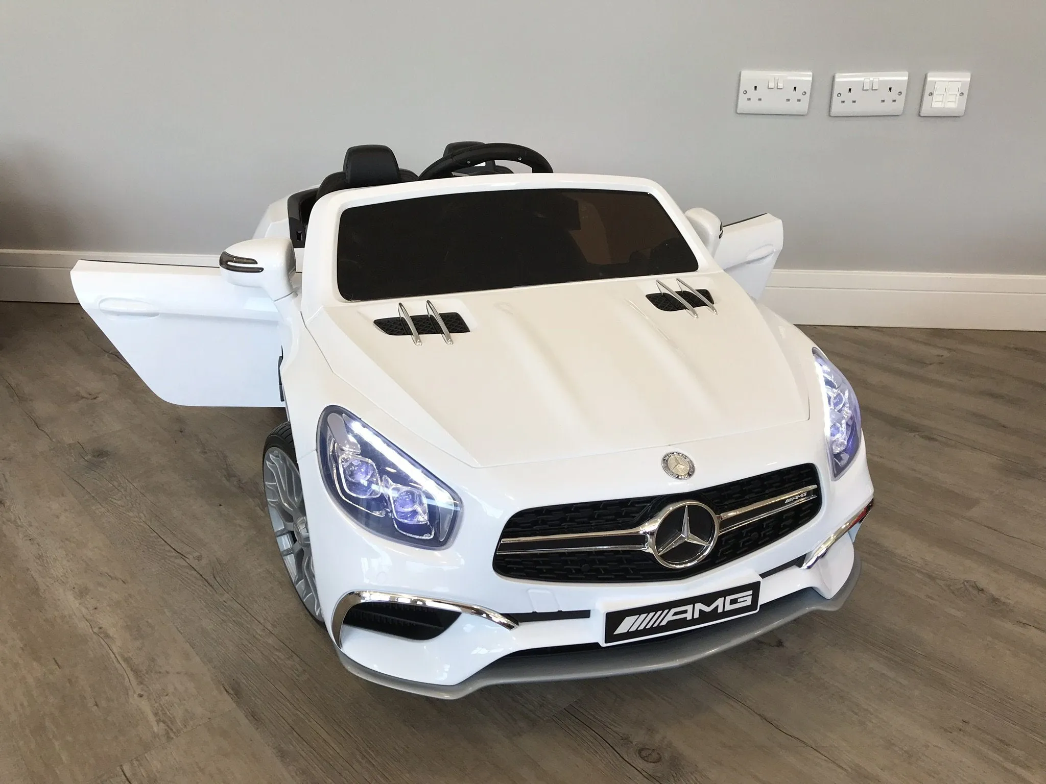 Mercedes Benz SL65 AMG