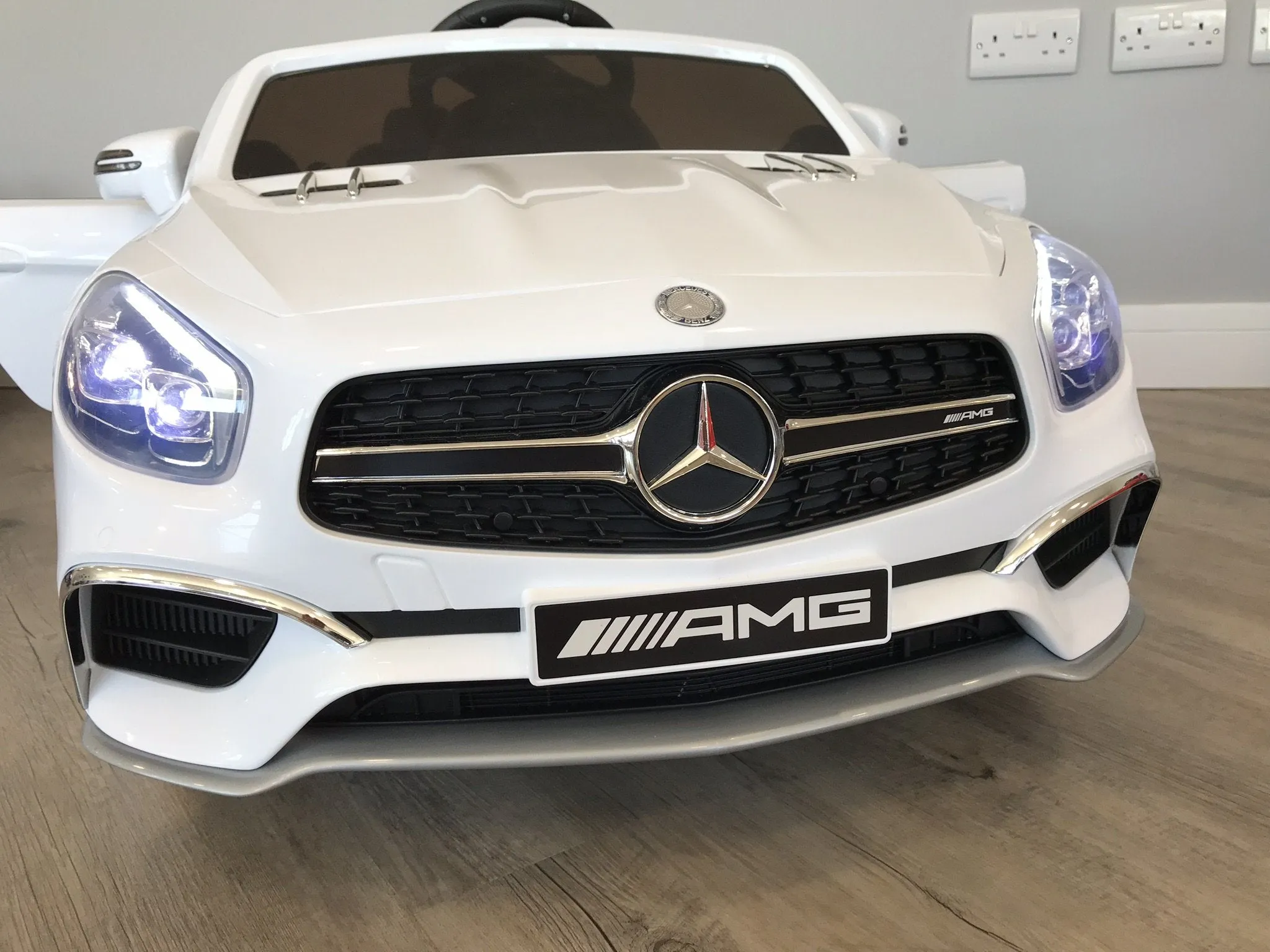 Mercedes Benz SL65 AMG