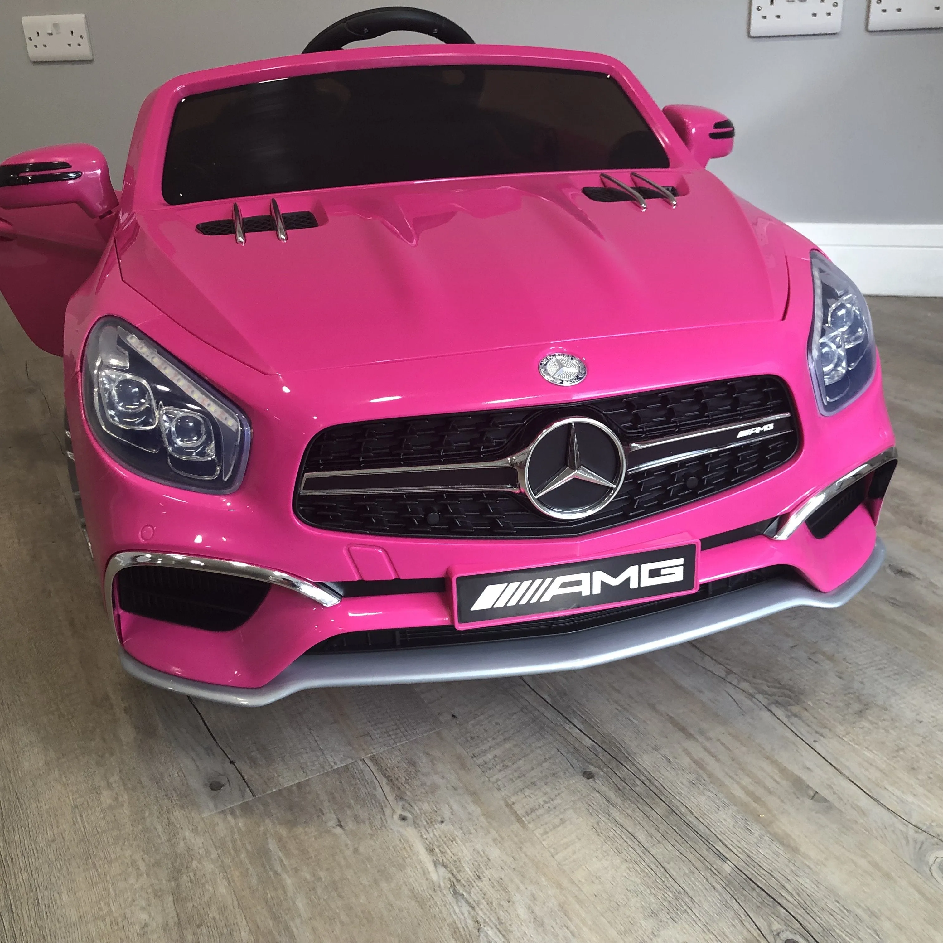 Mercedes Benz SL65 AMG