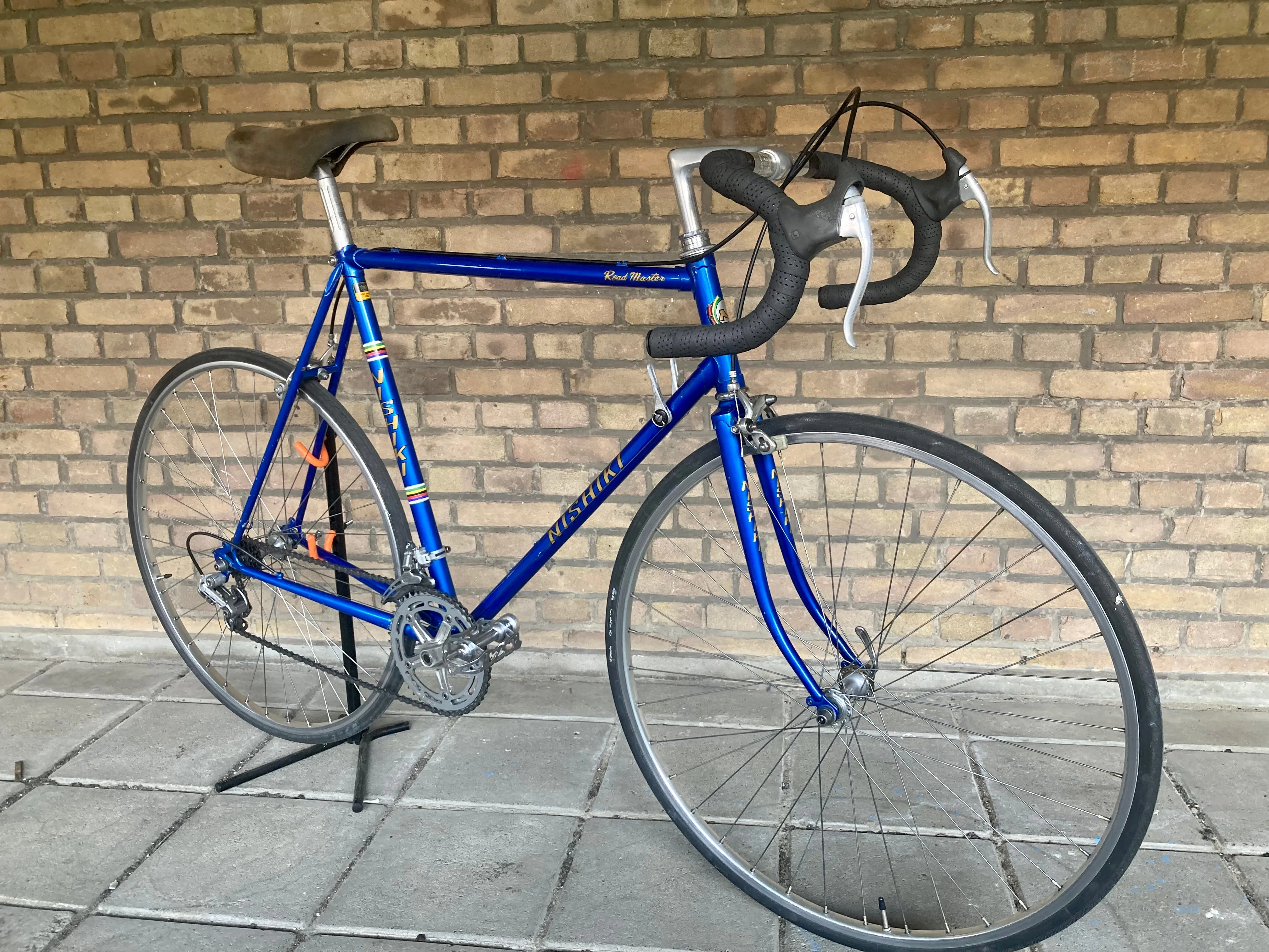 Nishiki Roadmaster 60cm Shimano Altus