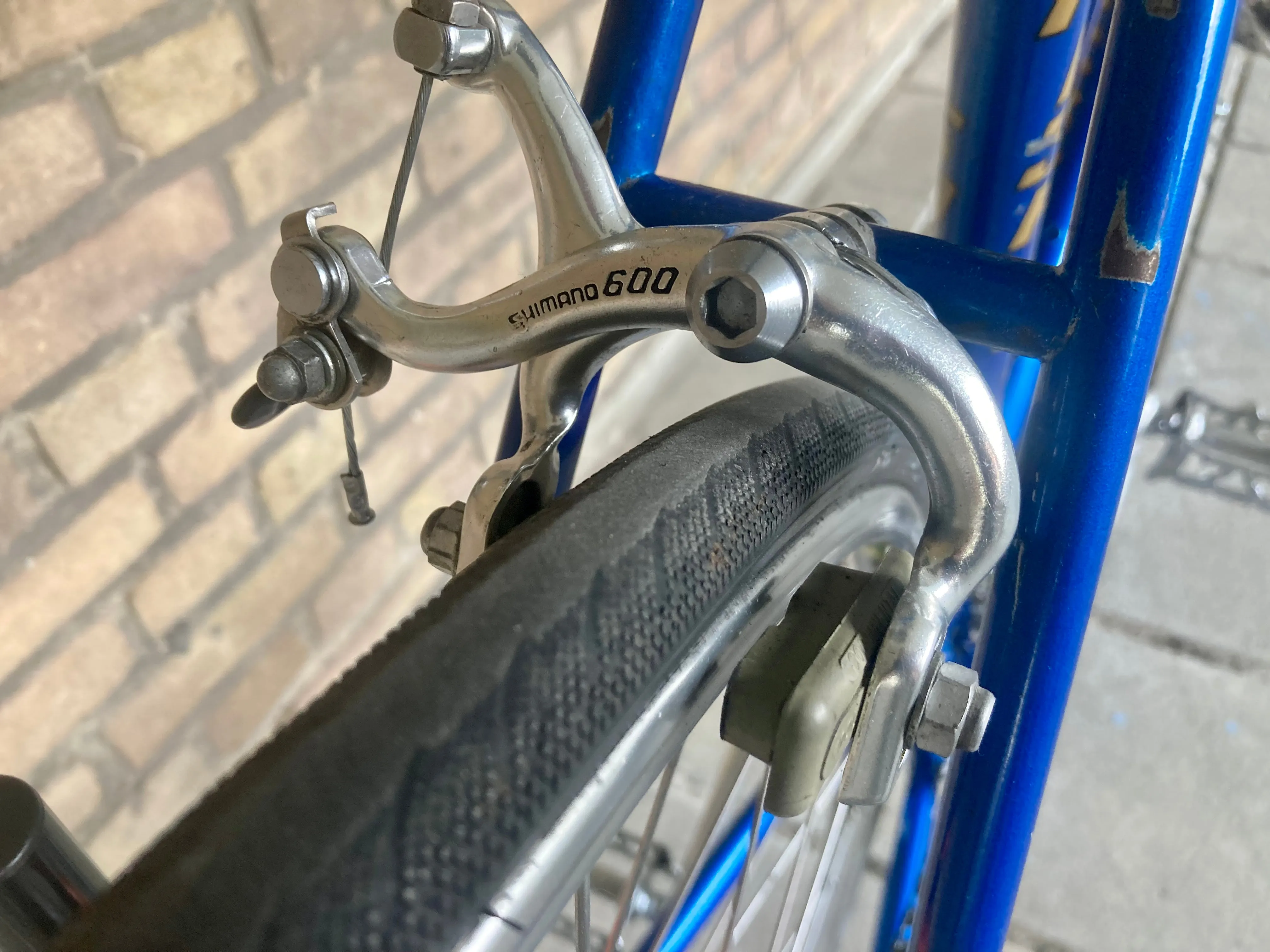 Nishiki Roadmaster 60cm Shimano Altus