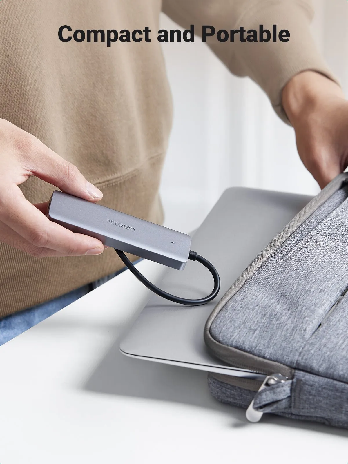 UGREEN 4 Ports USB C Hub
